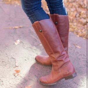 Frye Melissa button boot sz 5.5 5 1/2